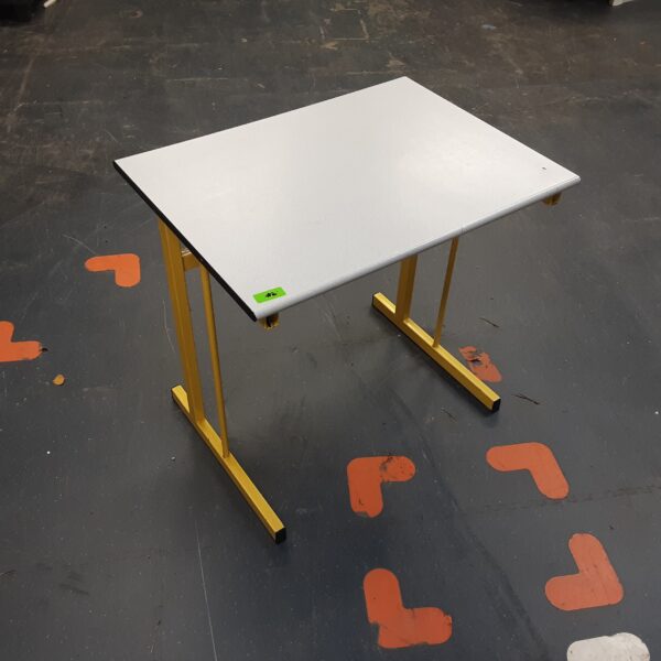 Bureau - 80 x 60 x 75 cm