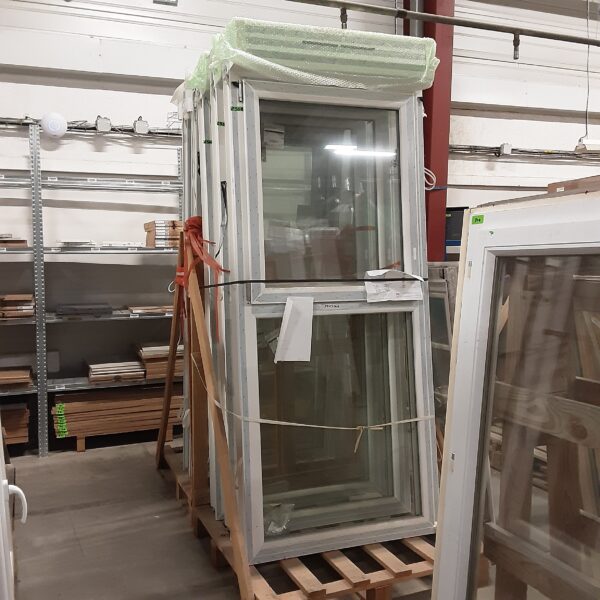 Fenêtre 1 vantail + 1 fixe + volet roulant - 215 x 90 cm