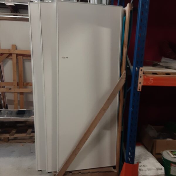 3 Porte de placard sur rails 220x86