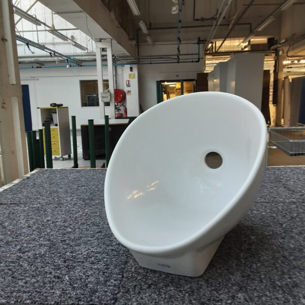 URINOIR L:40 l:30 H:32