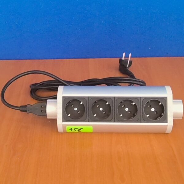 Multiprise électrique alimentation triphasée 250V