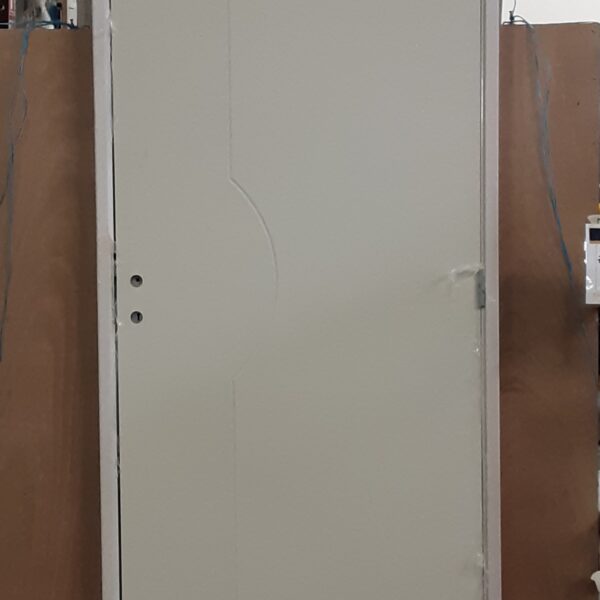 Porte intérieur gauche poussante 73 cm
