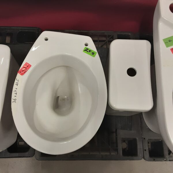 Toilette et cuve WC 36 x 47 x 40.5