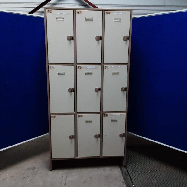 Casiers 9 cases 90*45*180cm