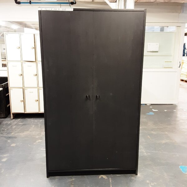Armoire L109 x L52 H189
