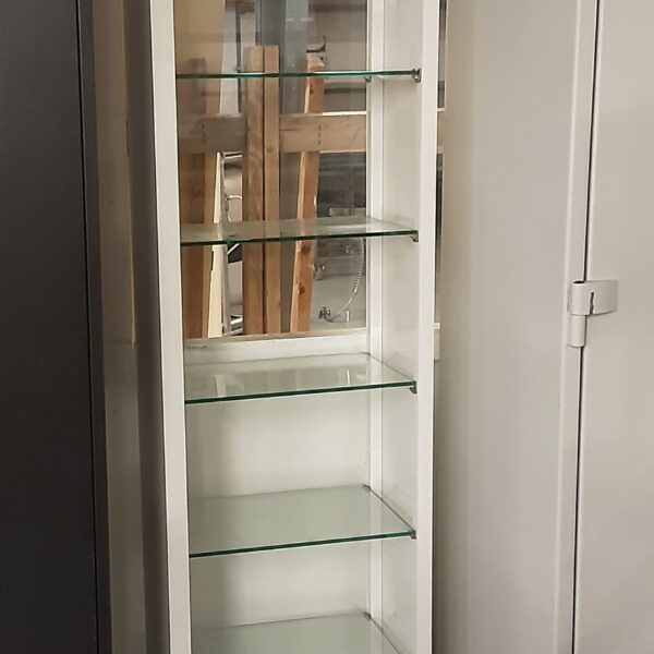 Etagère de salon de coiffure